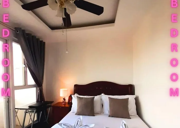 Apartahotel Enjoy Free Sauna And Pool Access, Save 40 Percent Month On A Deluxe Unit In With A Balcony In Prime Location Near Naia, Bay, Robinsons Place, Pgh, Bellagio, Up, And Intramuros Updated 2025 Rates For An Unforgettable Staycation *