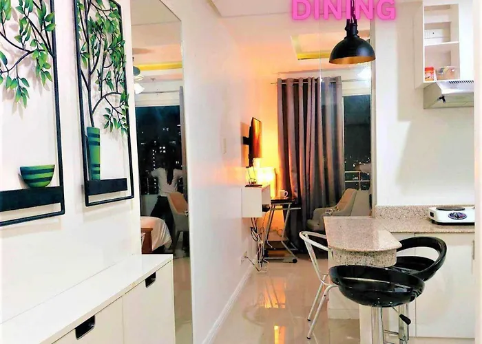 Apartahotel Enjoy Free Sauna And Pool Access, Save 40 Percent Month On A Deluxe Unit In With A Balcony In Prime Location Near Naia, Bay, Robinsons Place, Pgh, Bellagio, Up, And Intramuros Updated 2025 Rates For An Unforgettable Staycation *