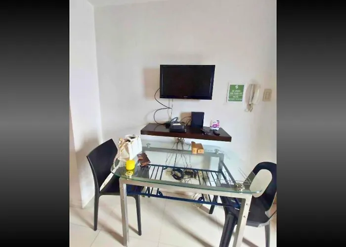 Enjoy Free Sauna And Pool Access, Save 40 Percent Month On A Deluxe Unit In With A Balcony In Prime Location Near Naia, Bay, Robinsons Place, Pgh, Bellagio, Up, And Intramuros Updated 2025 Rates For An Unforgettable Staycation * Manila
